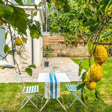 فندق مبيت وإفطار Flavia's Lemons
